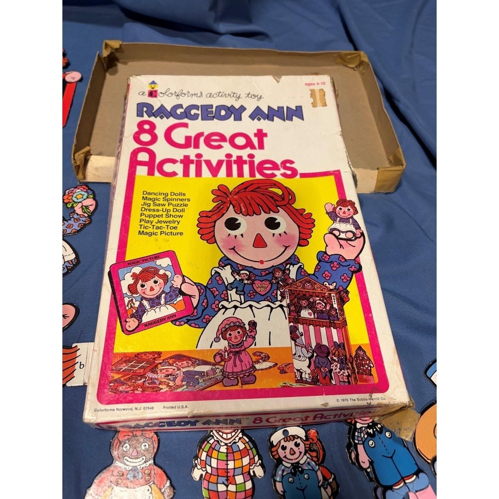 1976 Vintage Raggedy Ann 8 Great Activities Play Set